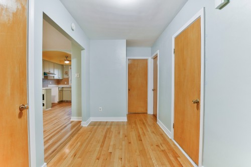 Mud Room - 2062 Rue Bossuet, Montréal (Mercier/Hochelaga-Maisonneuve), QC - Indoor Photo Showing Other Room