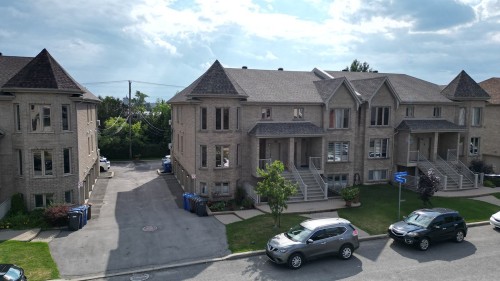 Façade - 2072 Rue De Castellane, Laval (Vimont), QC - Outdoor With Facade