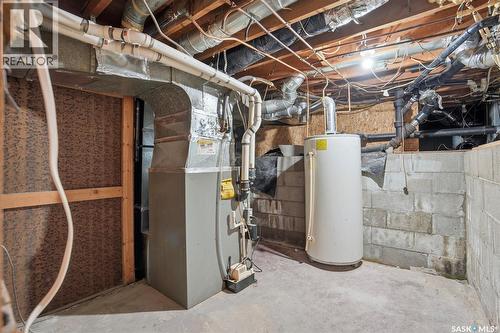 1721 E Avenue N, Saskatoon, SK - Indoor Photo Showing Basement