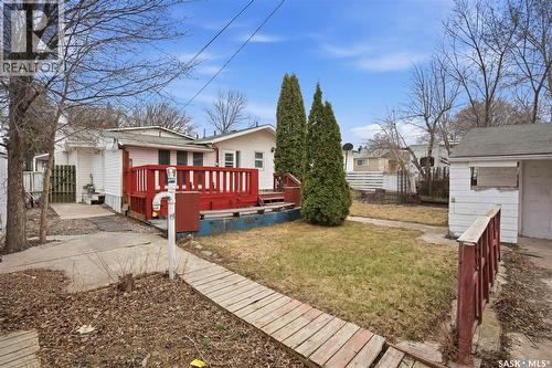 1721 E Avenue N, Saskatoon, SK - Outdoor With Deck Patio Veranda