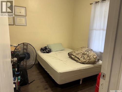 1125 Idylwyld Drive N, Saskatoon, SK - Indoor Photo Showing Bedroom