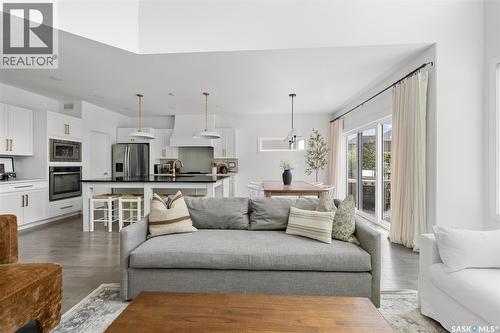 5196 Aviator Crescent, Regina, SK - Indoor Photo Showing Living Room