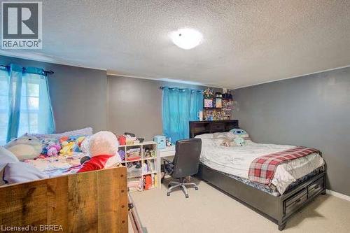 223 Melran Drive, Cambridge, ON - Indoor Photo Showing Bedroom