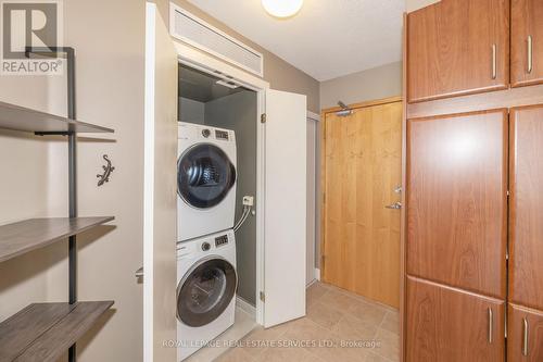 Ensuite Laundry - 707 - 550 Queens Quay W, Toronto, ON - Indoor Photo Showing Laundry Room