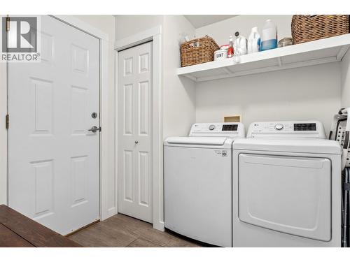 377 Sumac Road E, Kelowna, BC - Indoor Photo Showing Laundry Room