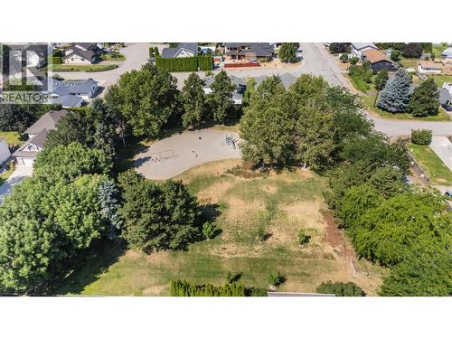 377 Sumac Road E, Kelowna, BC - Outdoor With View