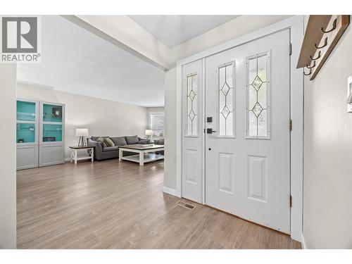 377 Sumac Road E, Kelowna, BC - Indoor Photo Showing Other Room
