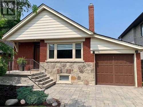 LOWER - 16 COXWELL BOULEVARD , Toronto, Ontario M4C 3G7