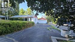 143 CONFEDERATION Street Halton Hills, ON L7G 3S3