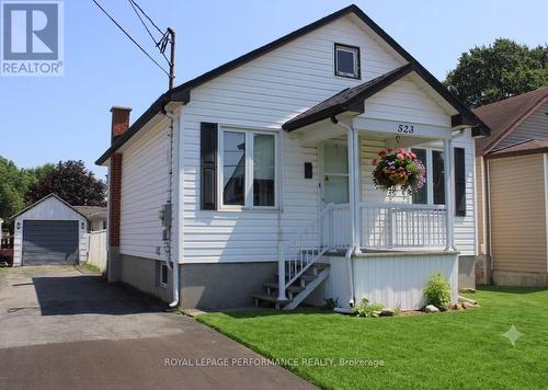 523 BEDFORD STREET  Cornwall, ON K6J 4C9