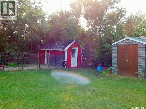 40 Edouard Beaupre Street, Willow Bunch, SK - Outdoor