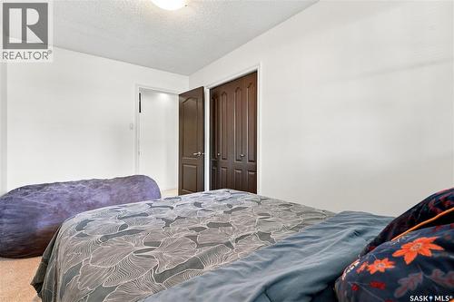 108G 1121 Mckercher Drive, Saskatoon, SK - Indoor Photo Showing Bedroom