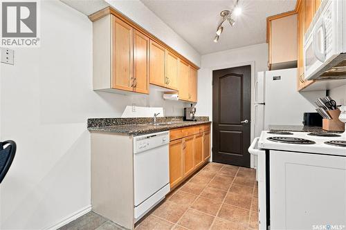 108G 1121 Mckercher Drive, Saskatoon, SK - Indoor Photo Showing Kitchen