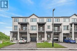 582 ARBIA RIDGE  Ottawa, ON K2S 2S4