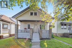 1560 LILLIAN AVENUE Windsor, ON N8X 4A8