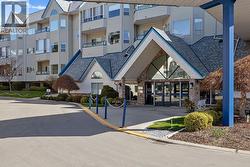 877 KLO Road Unit# 112 Kelowna, BC V1Y 9R1