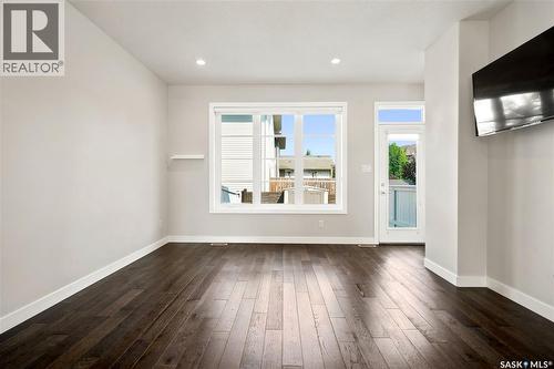 101 3229 Elgaard Drive, Regina, SK - Indoor Photo Showing Other Room