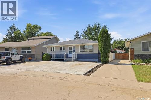 165 Acadia Court, Saskatoon, SK 