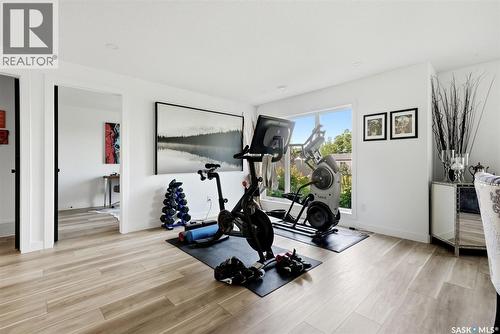 232 Edgewood Drive, Buena Vista, SK - Indoor Photo Showing Gym Room