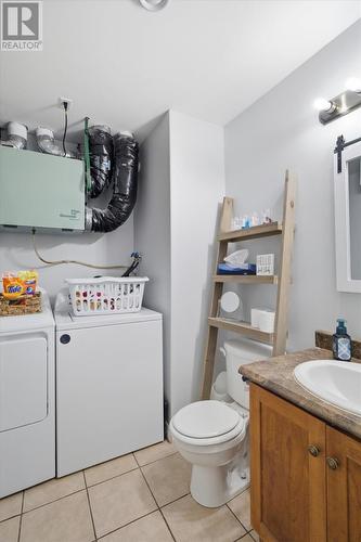 134 St. Thomas Line, Paradise, NL - Indoor Photo Showing Laundry Room