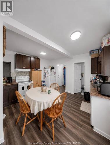 253 Curry Avenue, Windsor, ON - Indoor Photo Showing Dining Room