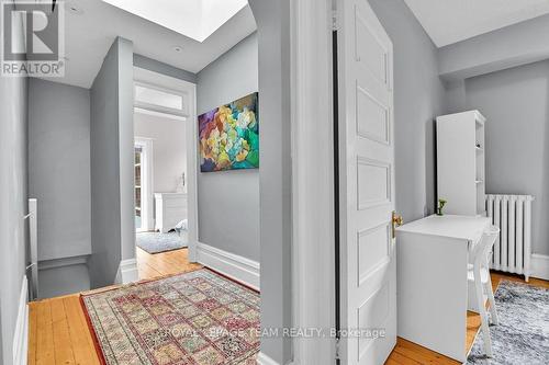 7 Third Avenue, Ottawa, ON - Indoor Photo Showing Other Room