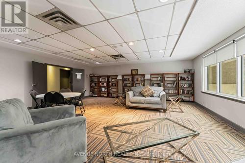 1409 - 199 Kent Street, Ottawa, ON - Indoor Photo Showing Other Room