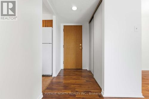 1409 - 199 Kent Street, Ottawa, ON - Indoor Photo Showing Other Room