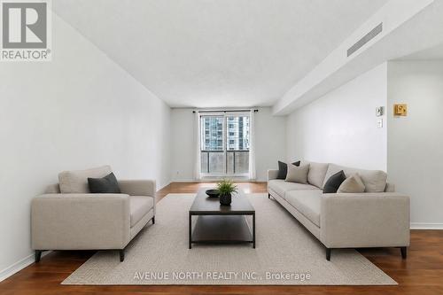 1409 - 199 Kent Street, Ottawa, ON - Indoor Photo Showing Living Room