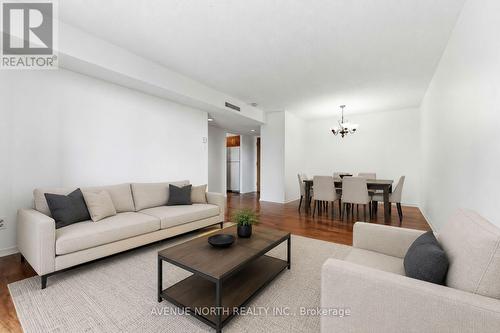 1409 - 199 Kent Street, Ottawa, ON - Indoor Photo Showing Living Room