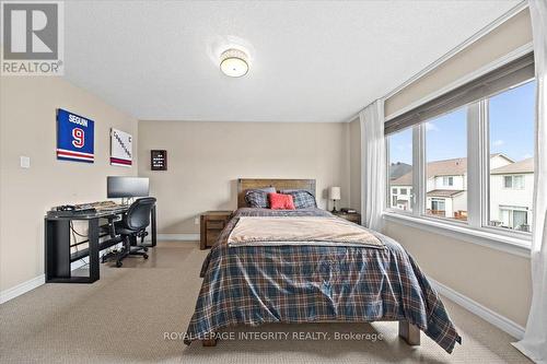1433 Comfrey Crescent, Ottawa, ON - Indoor Photo Showing Bedroom