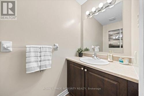 1433 Comfrey Crescent, Ottawa, ON - Indoor Photo Showing Bathroom