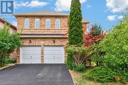 218 RIDGECREST ROAD Markham, ON L6C 2X7