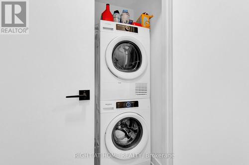 507 - 4 Spice Way, Barrie, ON - Indoor Photo Showing Laundry Room