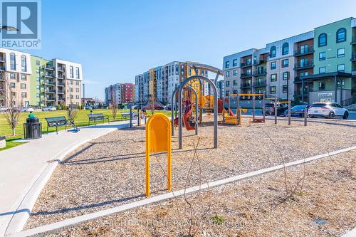 507 - 4 Spice Way, Barrie, ON - Outdoor