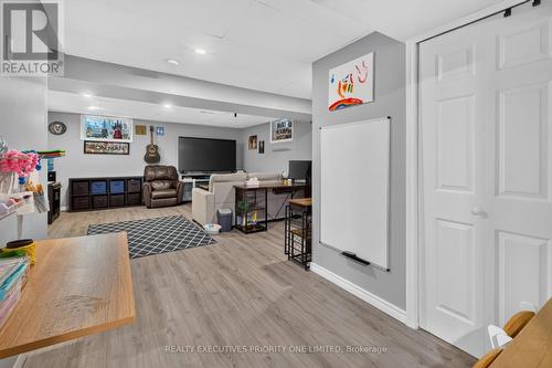 9 - 37 Bond Court, Guelph, ON - Indoor