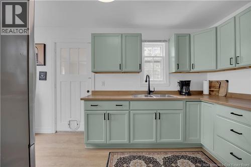 98 Edith Avenue, Saint John, NB - Indoor Photo Showing Kitchen With Double Sink