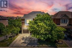 35 STONEYLAKE AVENUE  Brampton, ON L6V 4R1