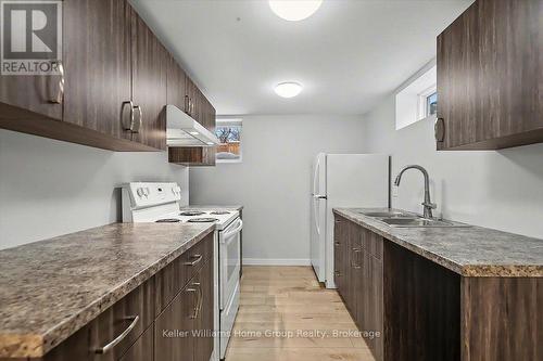 1520 Concession Road, Cambridge, ON - Indoor Photo Showing Kitchen