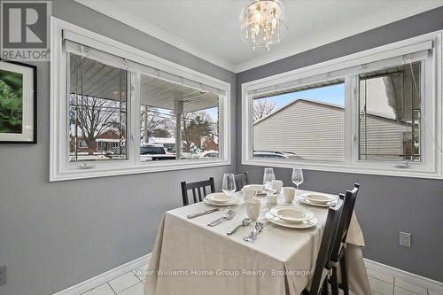 1520 Concession Road, Cambridge, ON - Indoor Photo Showing Dining Room