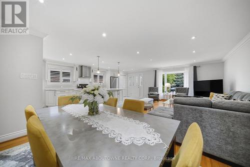 6346 Neuchatel Road, Mississauga, ON - Indoor Photo Showing Dining Room