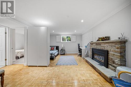6346 Neuchatel Road, Mississauga, ON - Indoor Photo Showing Living Room With Fireplace