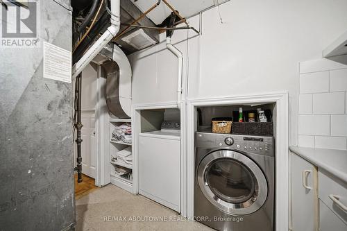 6346 Neuchatel Road, Mississauga, ON - Indoor Photo Showing Laundry Room
