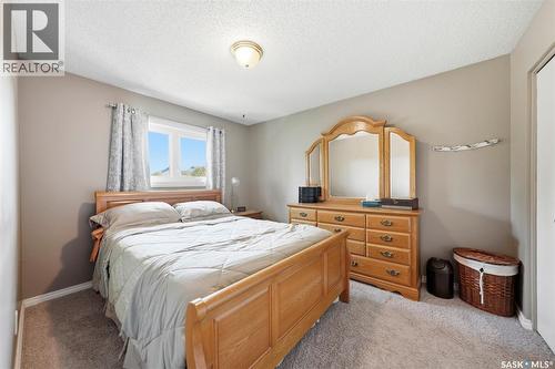 402 2703 Spadina Crescent E, Saskatoon, SK - Indoor Photo Showing Bedroom