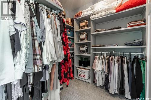 419 Paton Place, Saskatoon, SK - Indoor With Storage
