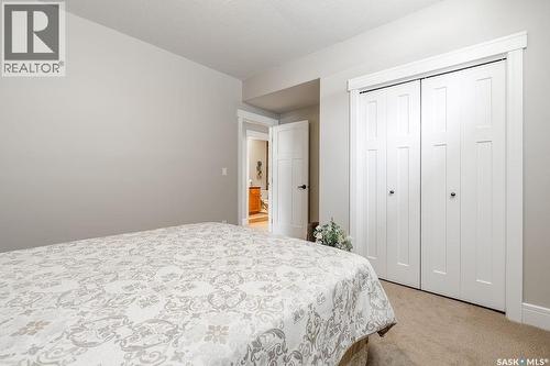 419 Paton Place, Saskatoon, SK - Indoor Photo Showing Bedroom