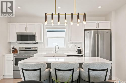 41 651 Dubois Crescent, Saskatoon, SK - Indoor Photo Showing Kitchen With Upgraded Kitchen