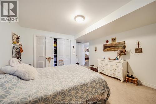 1739 Castleton Avenue, Windsor, ON - Indoor Photo Showing Bedroom