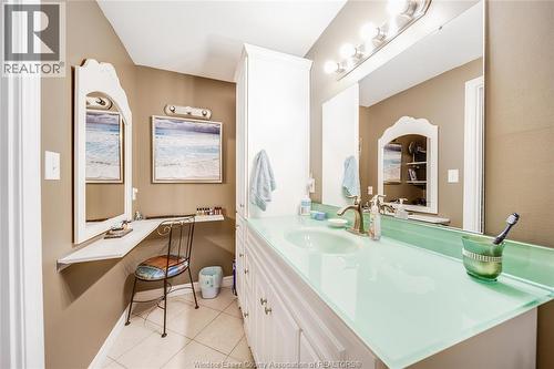 1739 Castleton Avenue, Windsor, ON - Indoor Photo Showing Bathroom