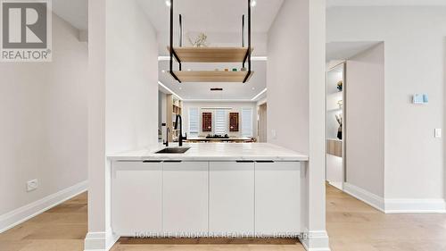 44 David Dunlap Boulevard, Richmond Hill, ON - Indoor